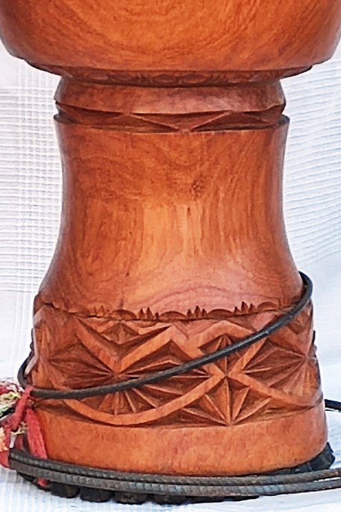 Lenke Djembe Korpus aus Guinea - Oberklasse Djembe