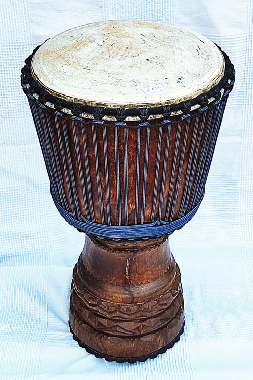 Palisander (Gueni) Djembe aus Guinea - Oberklasse Djembe