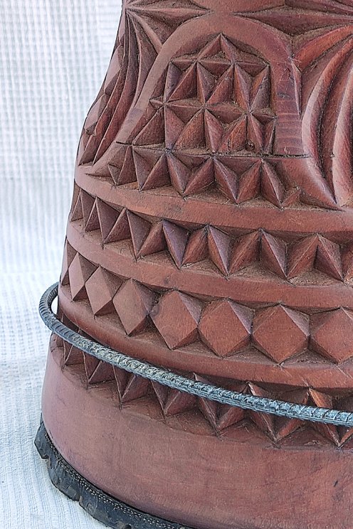 Mahagoni (Djala) Djembe Korpus aus Guinea - Oberklasse Djembe