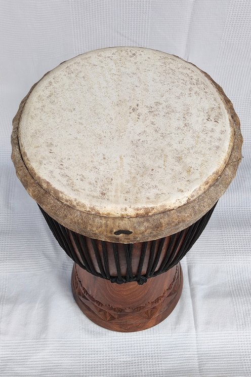 Palisander (Gueni) Djembe aus Guinea - Hohe Qualität Djembe