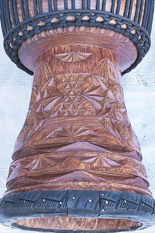Große Djembe aus Guinea - Oberklasse Djembe Trommel