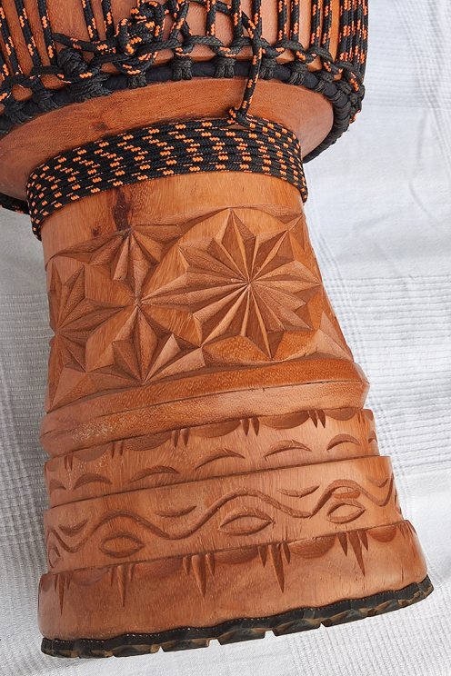 Große Djembe aus Guinea - Oberklasse Djembe Trommel