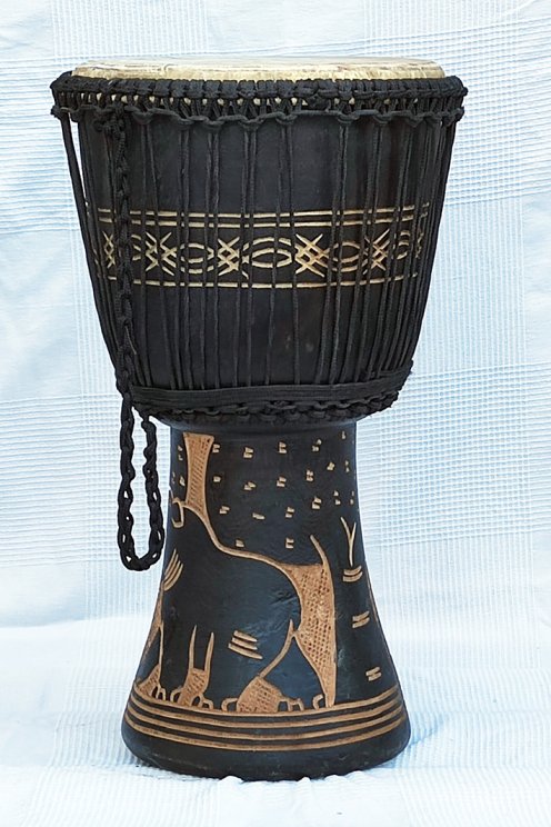 Günstige Djembe kaufen - Große billige Djembe Trommel aus Ghana