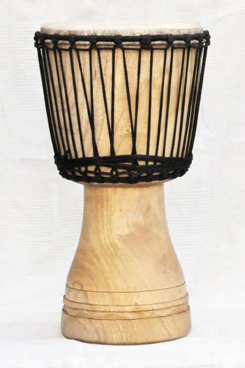 Melina Djembe aus Mali