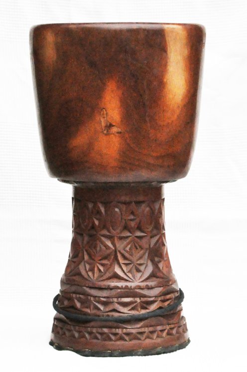Premium Qualität Djembe Korpus aus Guinea