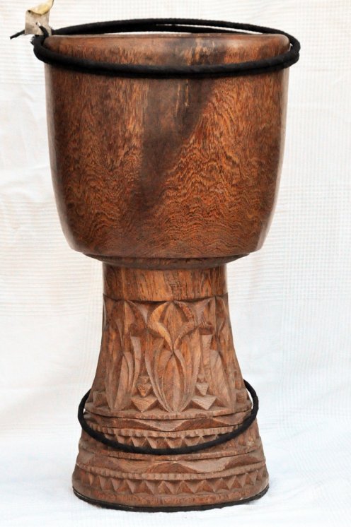 Djembe Korpus aus Guinea - Oberklasse Djembe Trommel