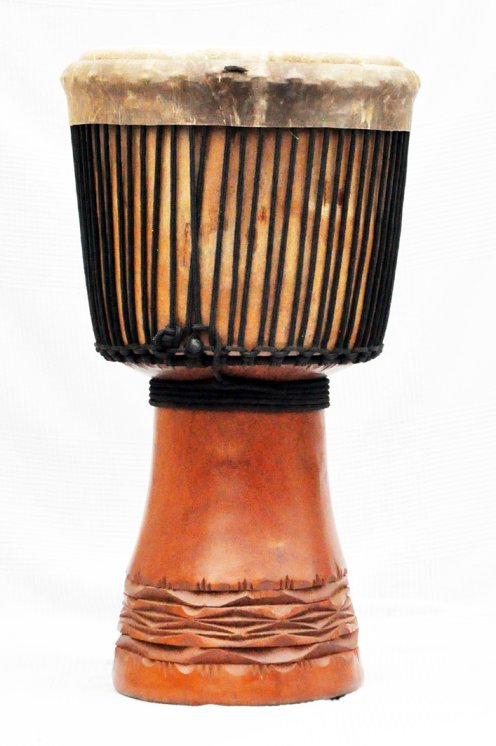 Mahagoni (Djala) Djembe aus Guinea - Hohe Qualität Djembe