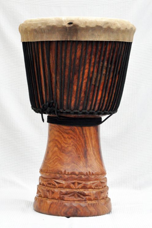 Palisander (Gueni) Djembe aus Guinea - Hohe Qualität Djembe