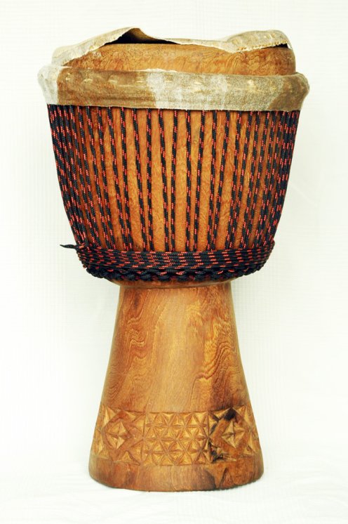Profi Djembe kaufen - Große Bushmango Djembe Korpus aus Mali