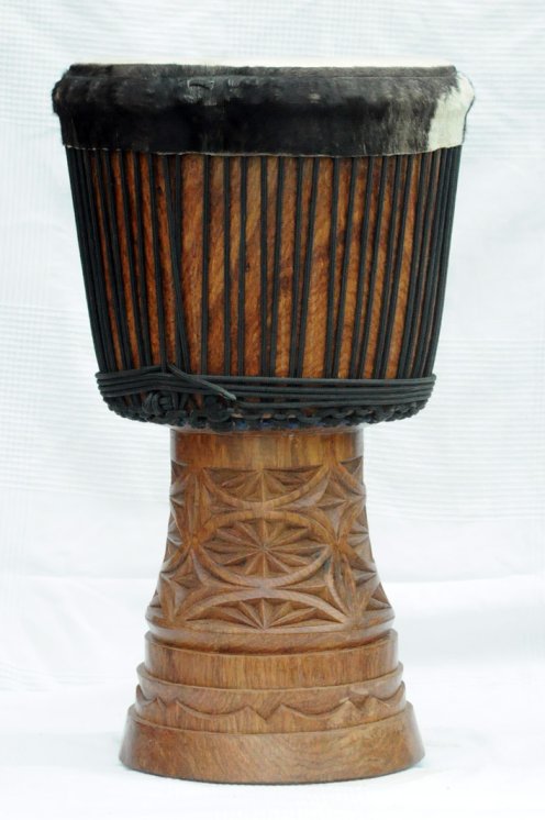 Große Djembe aus Guinea - Oberklasse Djembe Trommel