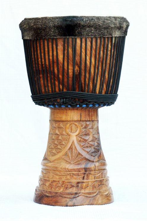 top Djembe aus Guinea - Große Profi Djembe Trommel