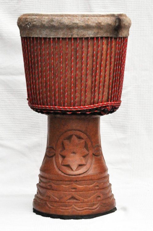 Große Djembe aus Guinea - Oberklasse Djembe Trommel