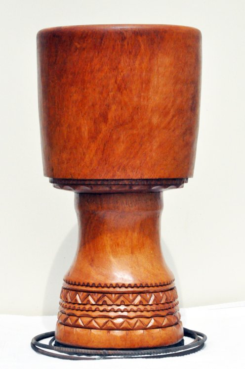 Lenke Djembe Korpus aus Guinea - Oberklasse Djembe