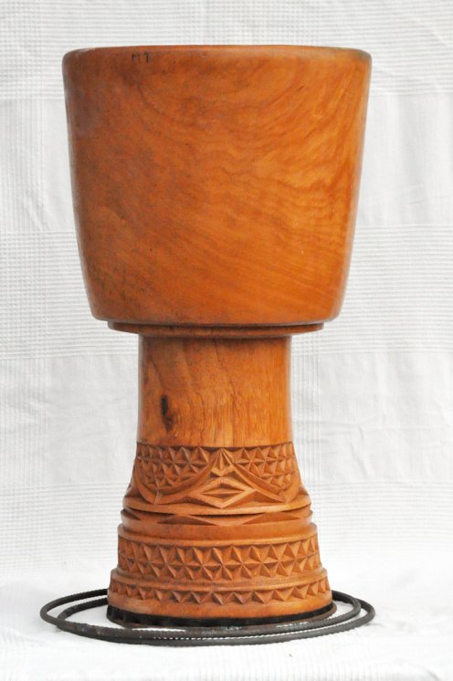 Lenke Djembe Korpus aus Guinea - Oberklasse Djembe