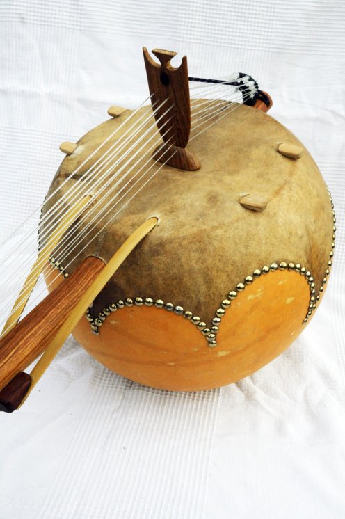 14 strings ngoni - Kamalengoni