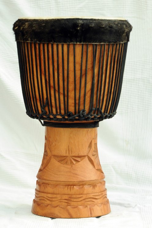 Große Djembe aus Guinea - Oberklasse Djembe Trommel