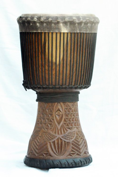 Große Djembe aus Guinea - Oberklasse Djembe Trommel