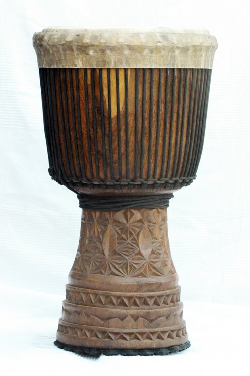 Große Djembe aus Guinea - Oberklasse Djembe Trommel