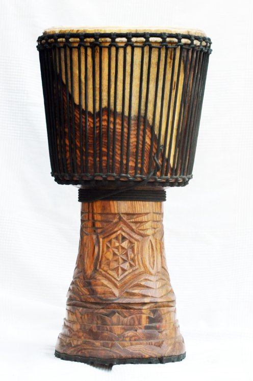 Djembe aus Guinea mit Kuhfell - Kalbfell, Rinderfell, Stierfell oberklasse Djembe Trommel