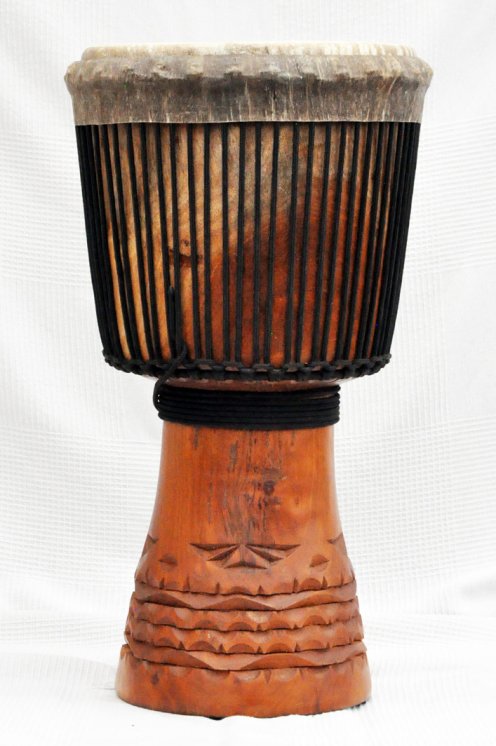 Mahagoni (Djala) Djembe aus Guinea - Hohe Qualität Djembe