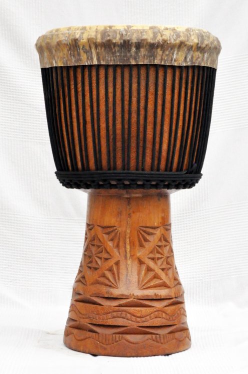 Buschmango (Dugura) Djembe aus Guinea - Hohe Qualität Djembe