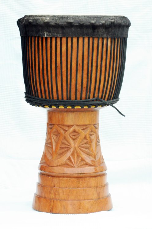 Große Djembe aus Guinea - Oberklasse Djembe Trommel