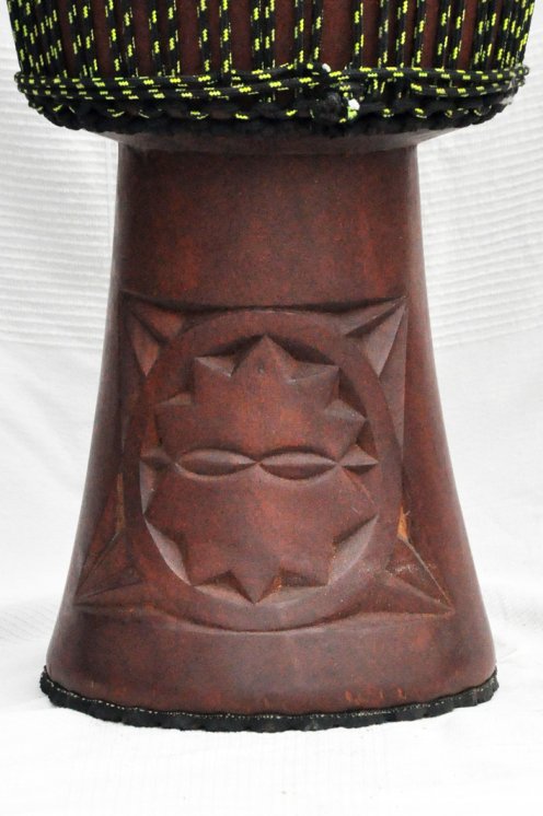 Große Djembe aus Guinea - Oberklasse Djembe Trommel