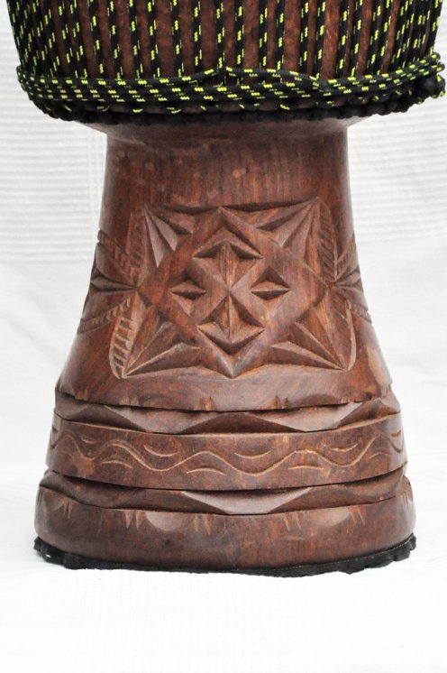 Große Djembe aus Guinea - Oberklasse Djembe Trommel