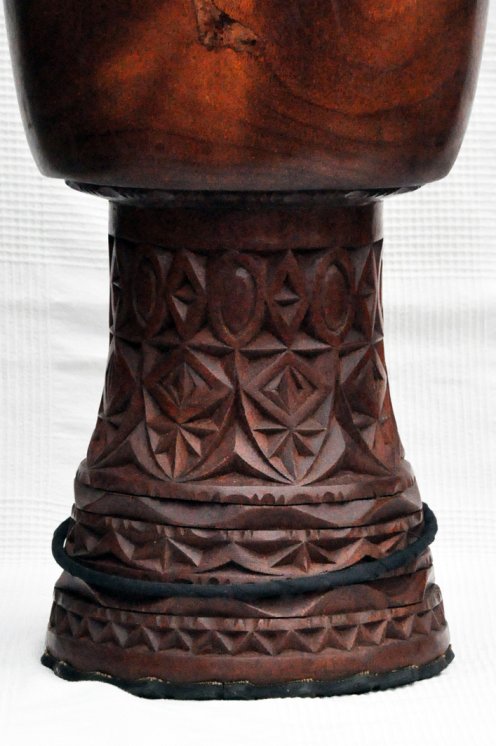 Premium Qualität Djembe Korpus aus Guinea