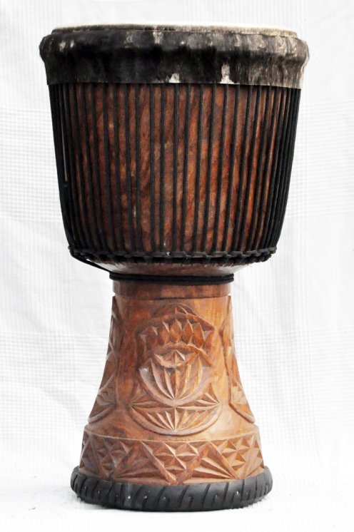 Große Djembe aus Guinea - Oberklasse Djembe Trommel
