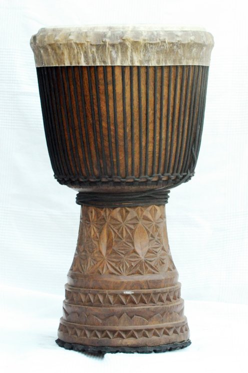 Große Djembe aus Guinea - Oberklasse Djembe Trommel