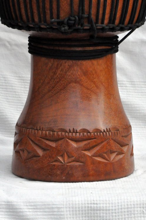Lenke Djembe aus Guinea - Hohe Qualität Djembe
