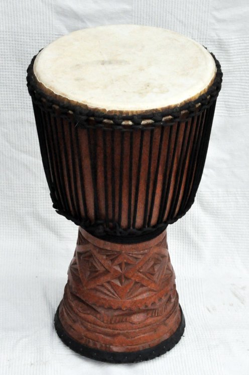 Djembe aus Guinea mit Kuhfell - Kalbfell, Rinderfell, Stierfell oberklasse Djembe Trommel