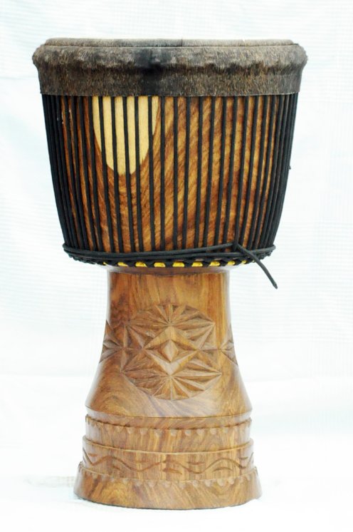 Große Djembe aus Guinea - Oberklasse Djembe Trommel