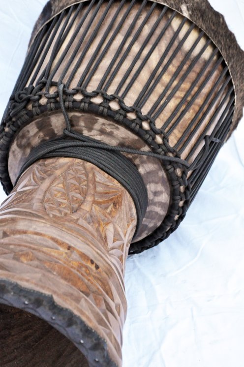 Große Djembe aus Guinea - Oberklasse Djembe Trommel