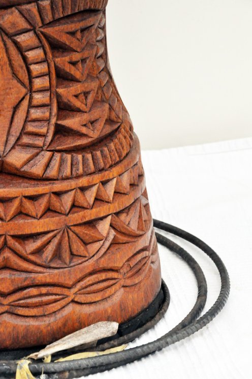 Buschmango (Dugura) Djembe Korpus aus Guinea - Oberklasse Djembe