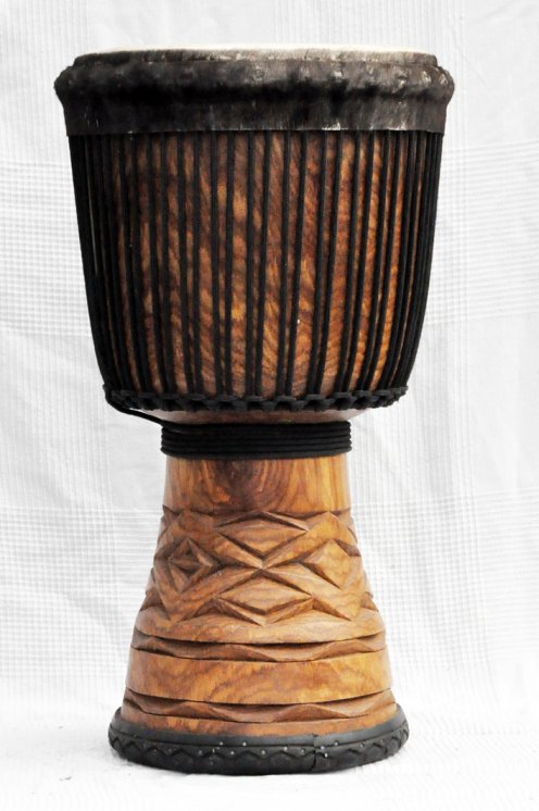 Große Djembe aus Guinea - Oberklasse Djembe Trommel