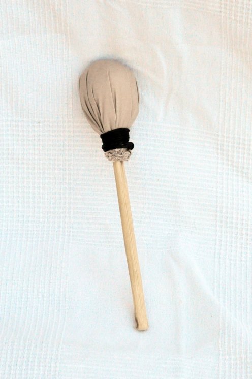 Schamanische Ritualtrommel (Schamanentrommel) mit Kuhfell