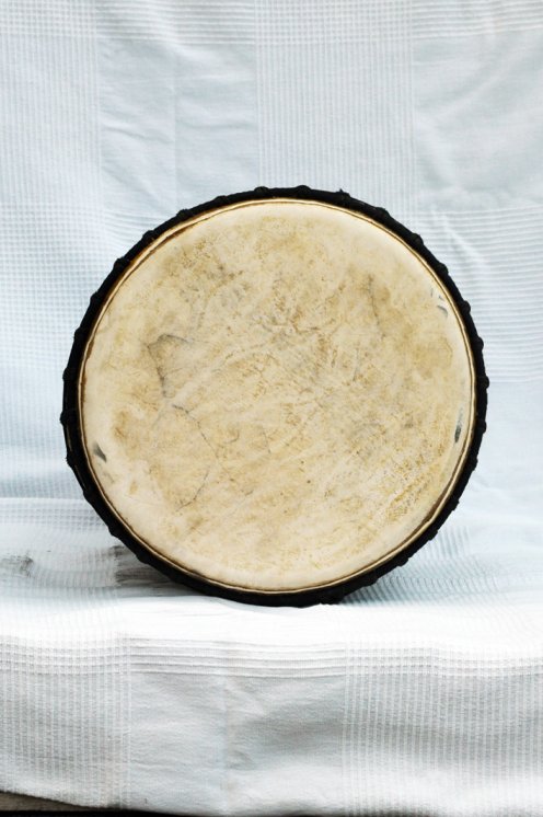 Djembe aus Guinea mit Kuhfell - Kalbfell, Rinderfell, Stierfell oberklasse Djembe Trommel