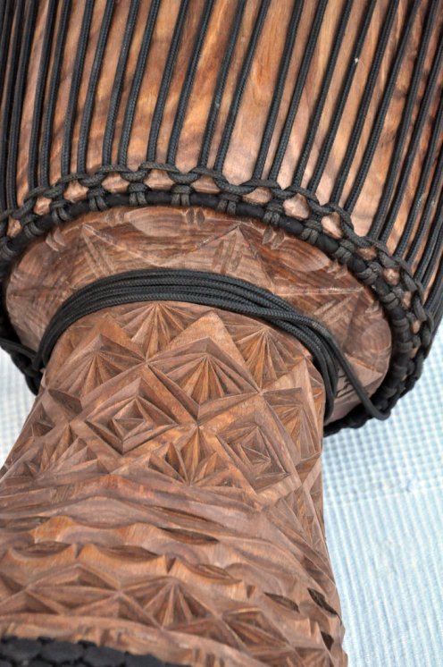 Große Djembe aus Guinea - Oberklasse Djembe Trommel