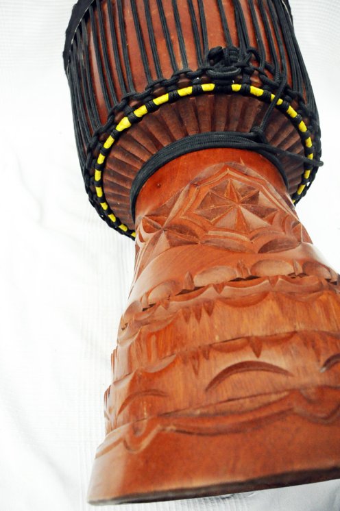Große Djembe aus Guinea - Oberklasse Djembe Trommel