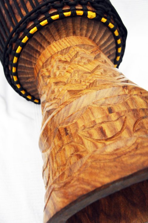 Große Djembe aus Guinea - Oberklasse Djembe Trommel