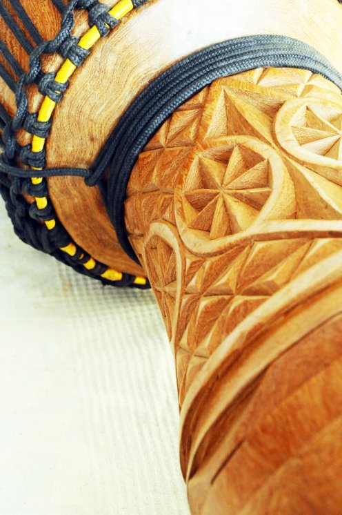 Große Djembe aus Guinea - Oberklasse Djembe Trommel