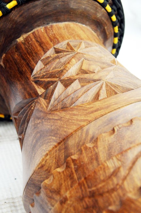 Große Djembe aus Guinea - Oberklasse Djembe Trommel