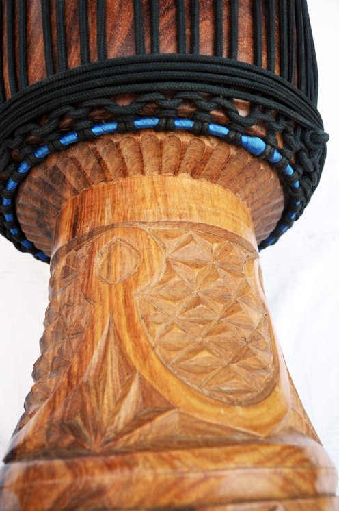 top Djembe aus Guinea - Große Profi Djembe Trommel