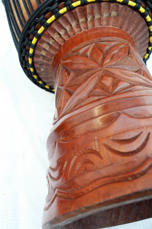 top Djembe aus Guinea - Große Profi Djembe Trommel