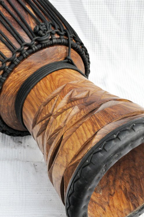 Große Djembe aus Guinea - Oberklasse Djembe Trommel