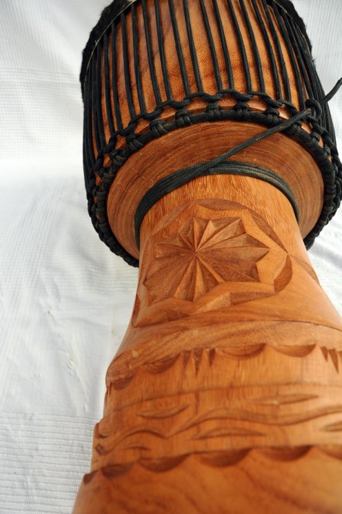 Große Djembe aus Guinea - Oberklasse Djembe Trommel
