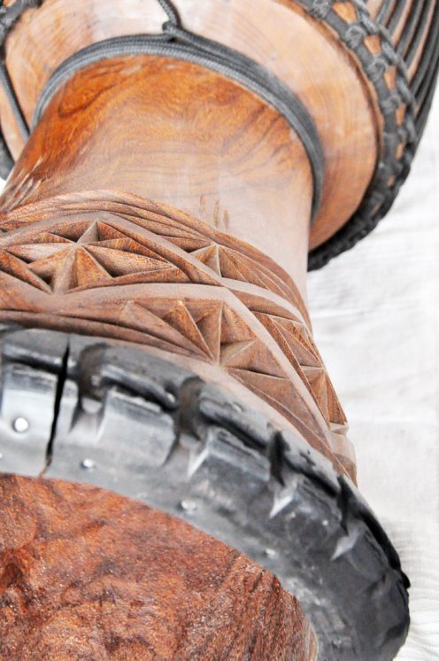 Große Djembe aus Guinea - Oberklasse Djembe Trommel