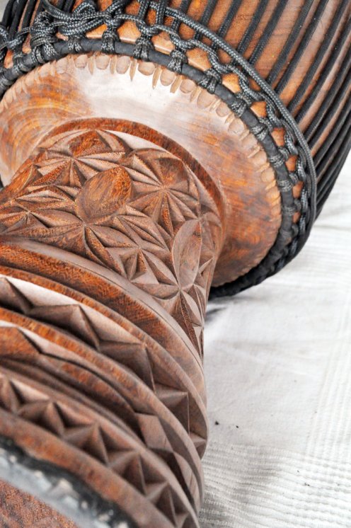 Große Djembe aus Guinea - Oberklasse Djembe Trommel